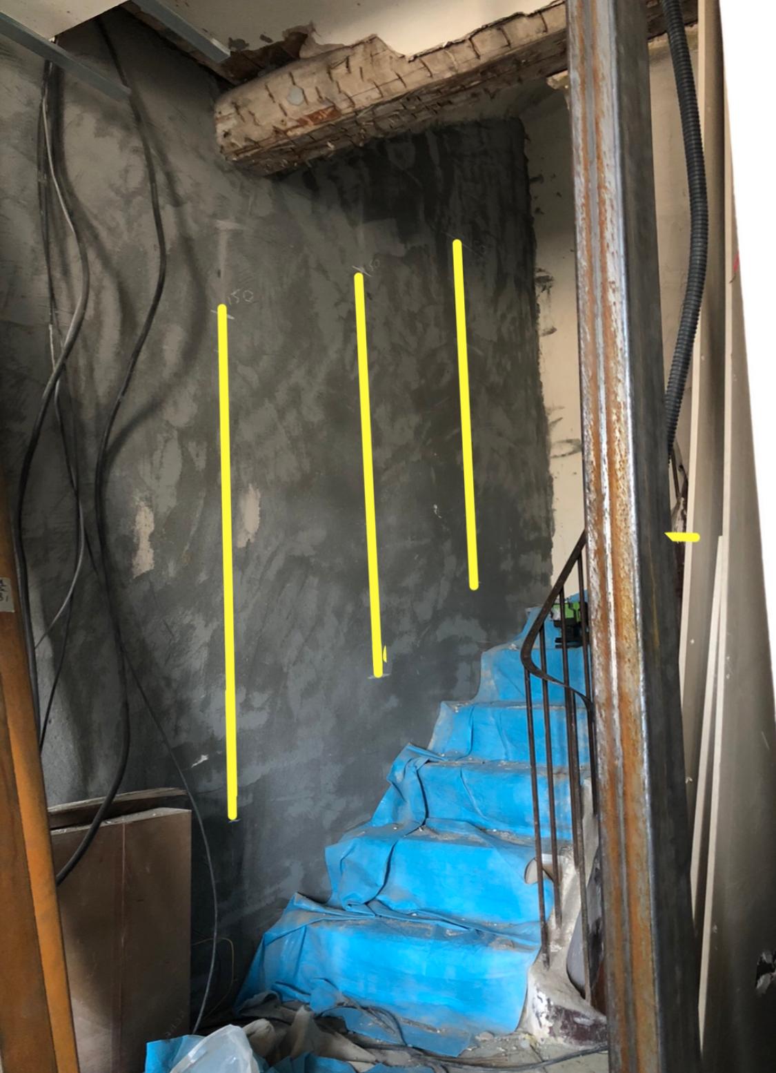 b les rails LED escaliquers Blanqui.jpg